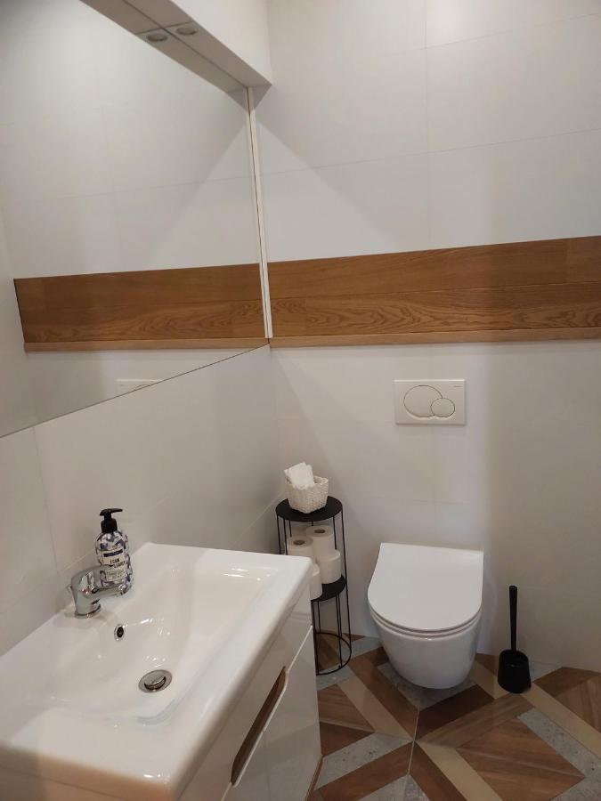 Port Jeziorak Bed & Breakfast Илава Екстериор снимка